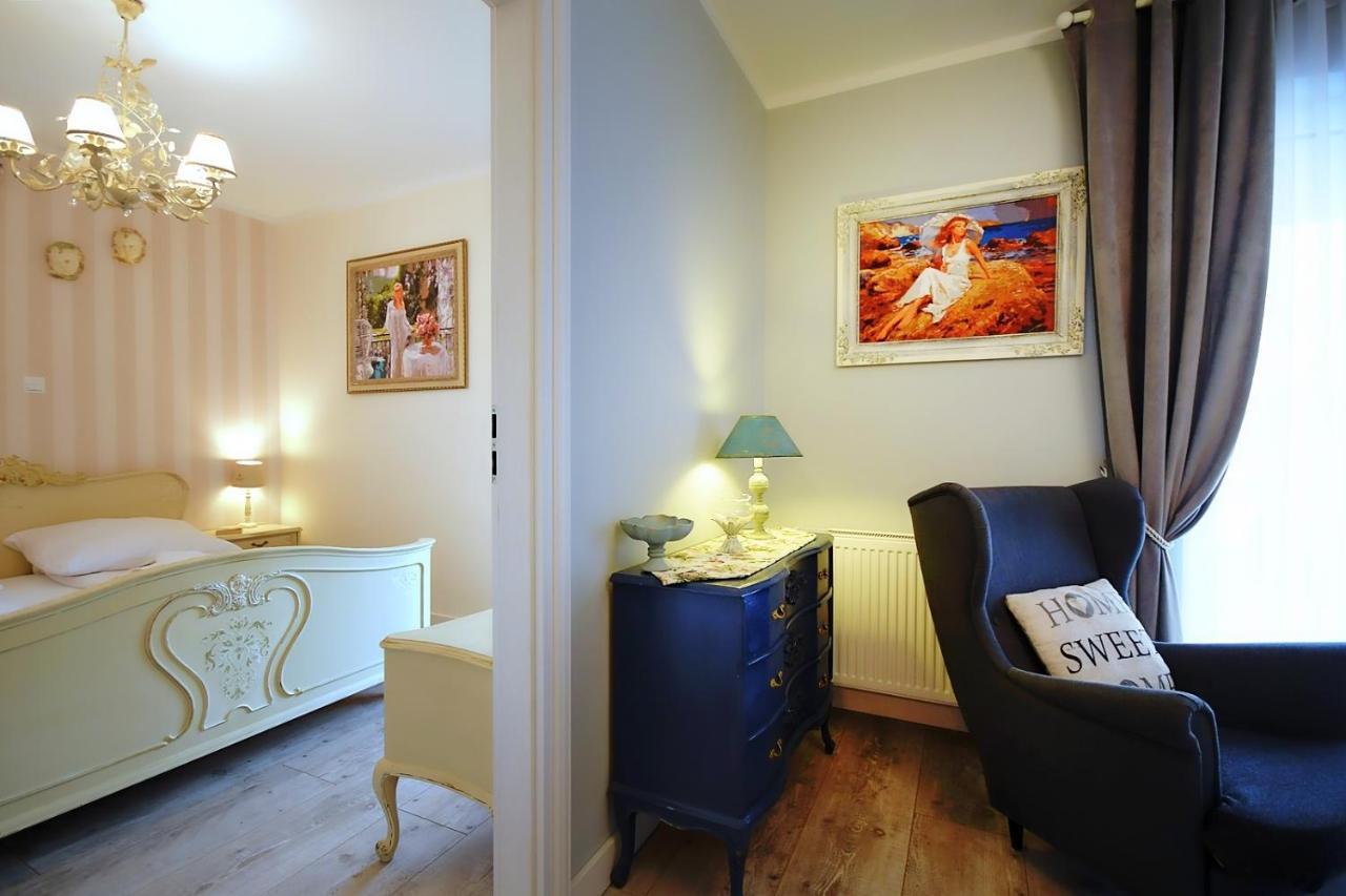 Miodowy Dom Exspanse Apartament 2 Lub 3 Pokoje Z Tarasem I Parkingiem Колобжег Экстерьер фото