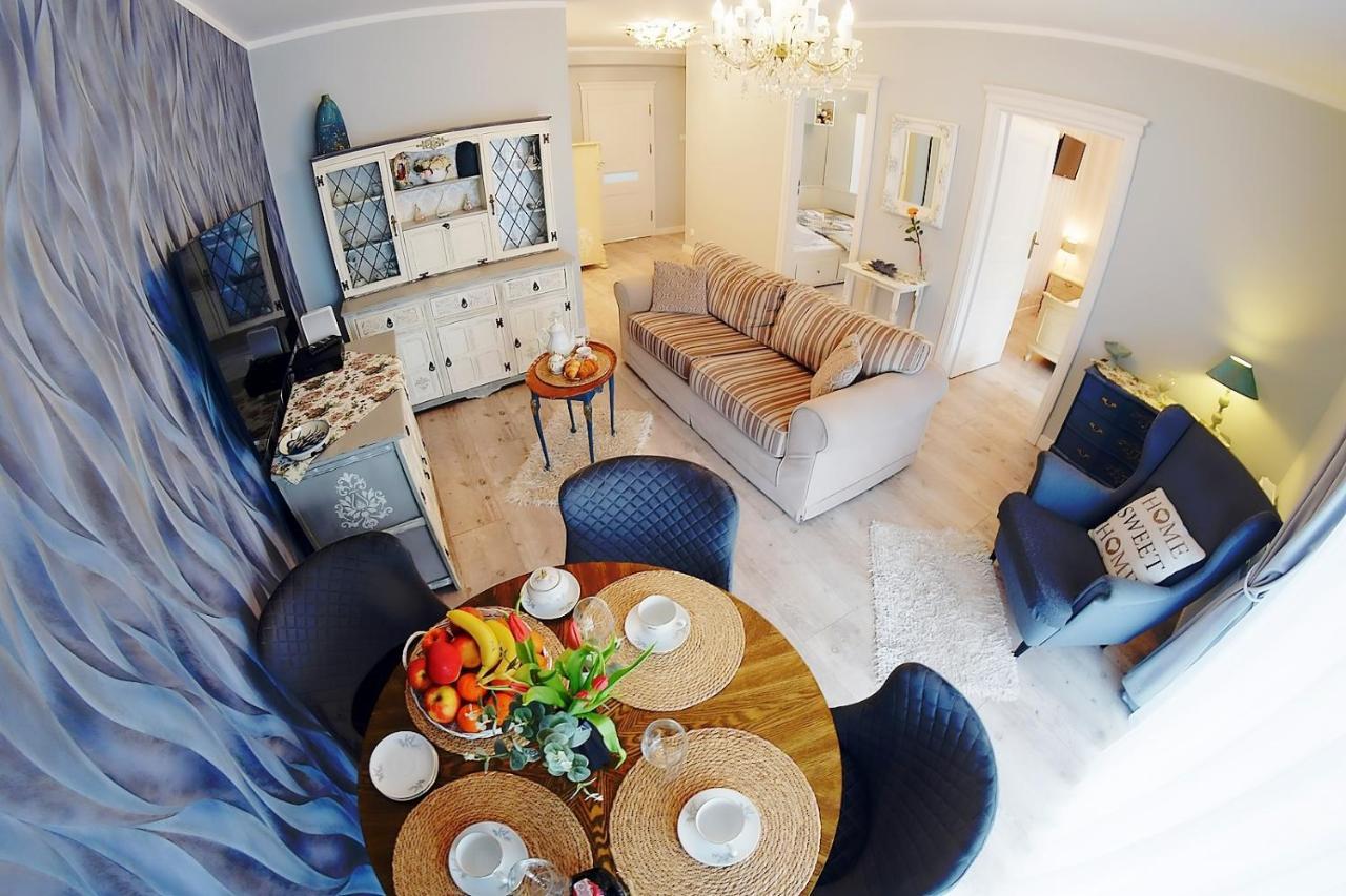 Miodowy Dom Exspanse Apartament 2 Lub 3 Pokoje Z Tarasem I Parkingiem Колобжег Экстерьер фото