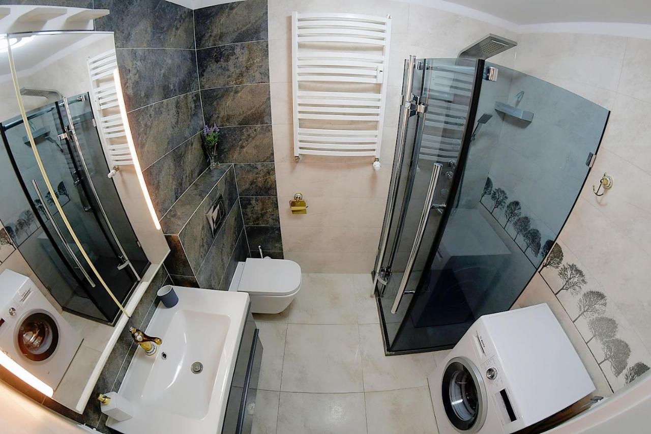 Miodowy Dom Exspanse Apartament 2 Lub 3 Pokoje Z Tarasem I Parkingiem Колобжег Экстерьер фото